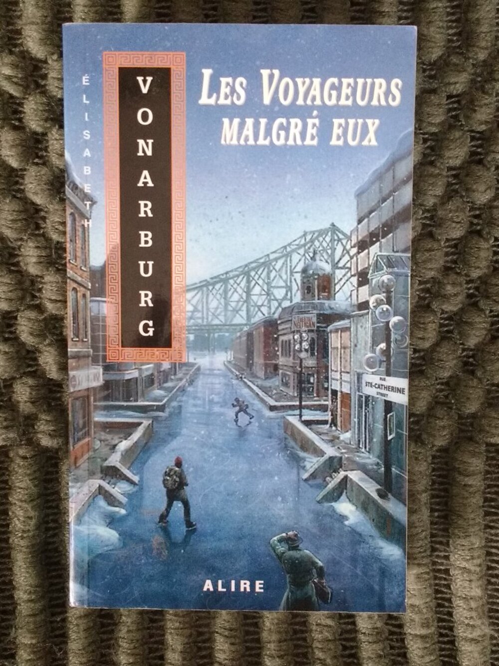 Les Voyageurs Malgre Eux (Paperback)